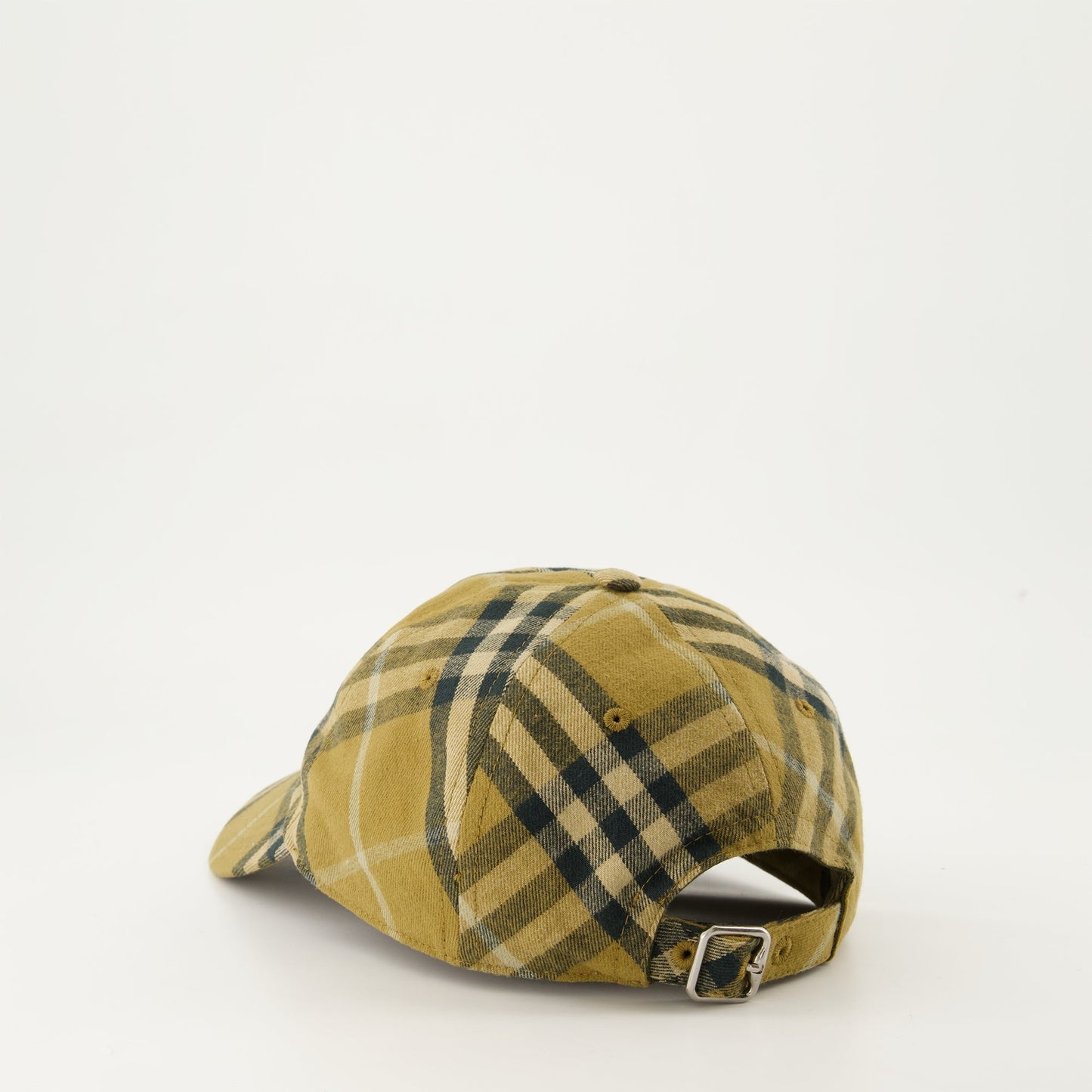 check pattern cap, Burberry cap, cotton check cap, vintage check design, autumn winter hat