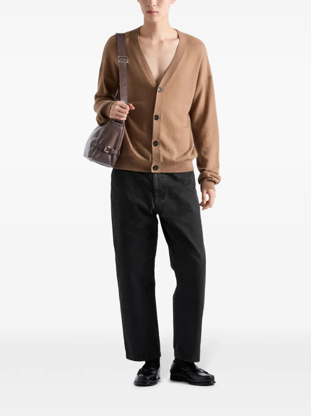 Imagen de Pantalones de Algodón de Pierna Ancha de Prada para Hombre - Temporada Primavera-Verano 2025 - Vista del Modelo 1