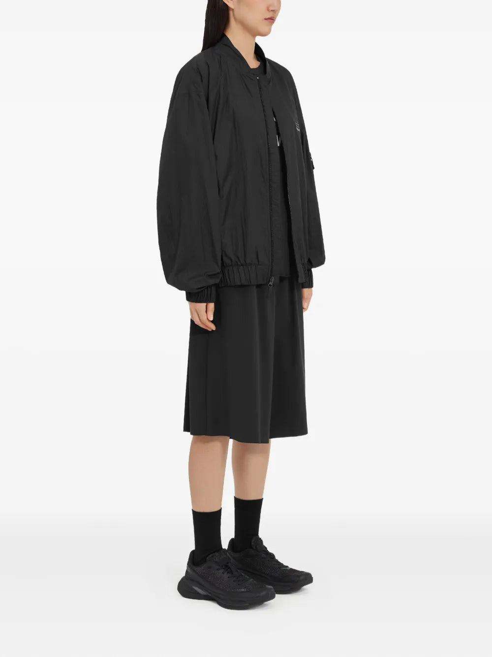 MM6 x Salomon Windjacke