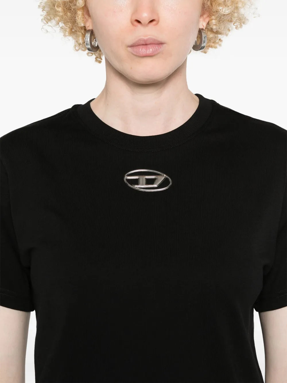 Diesel D-Uncuntie T-shirt, black cotton T-shirt, embossed logo shirt, Spring-Summer 2025 collection, essential wardrobe piece