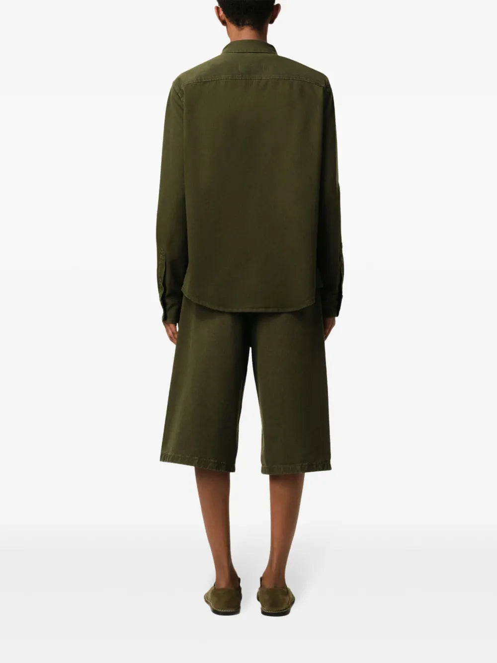 カーキ アミ・ド・クール シャツ