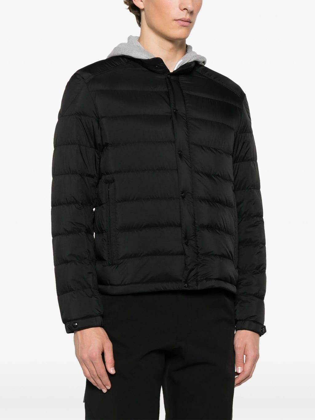 Image of Doudoune Selves Noir by Moncler for Men - Season Spring-Summer 2026 - Model View 2