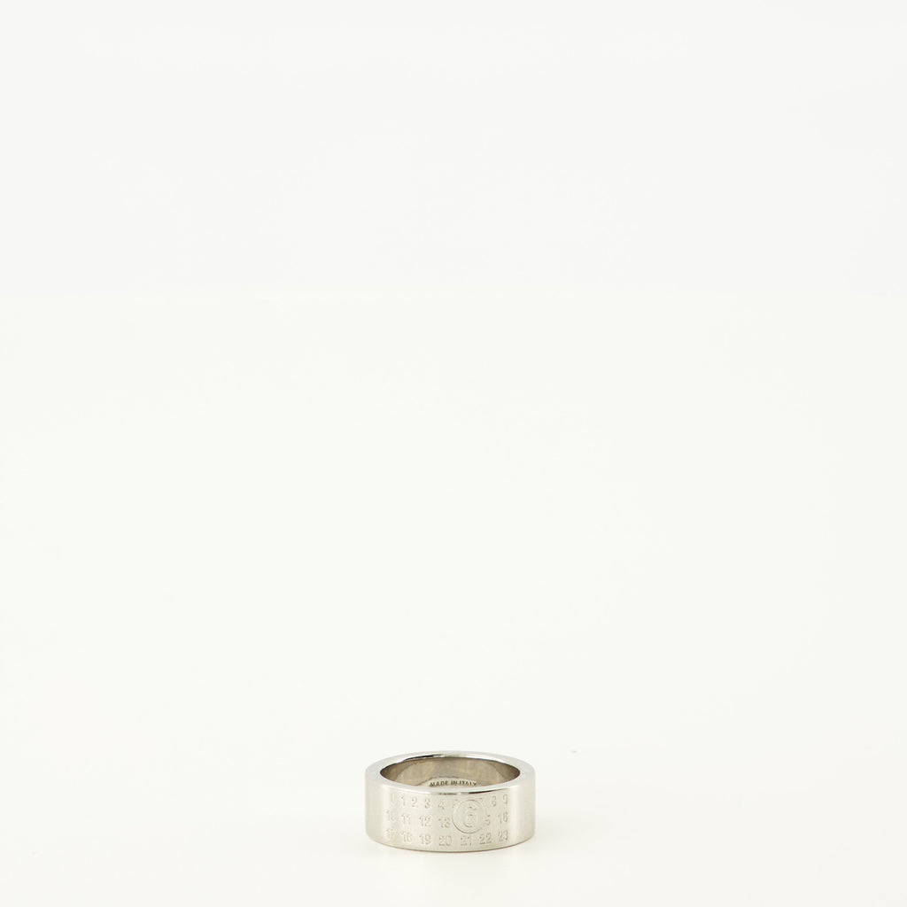 Imagen del Anillo Numérico de Plata de Mm6 para Mujeres - Temporada Primavera-Verano 2026 - Vista Frontal