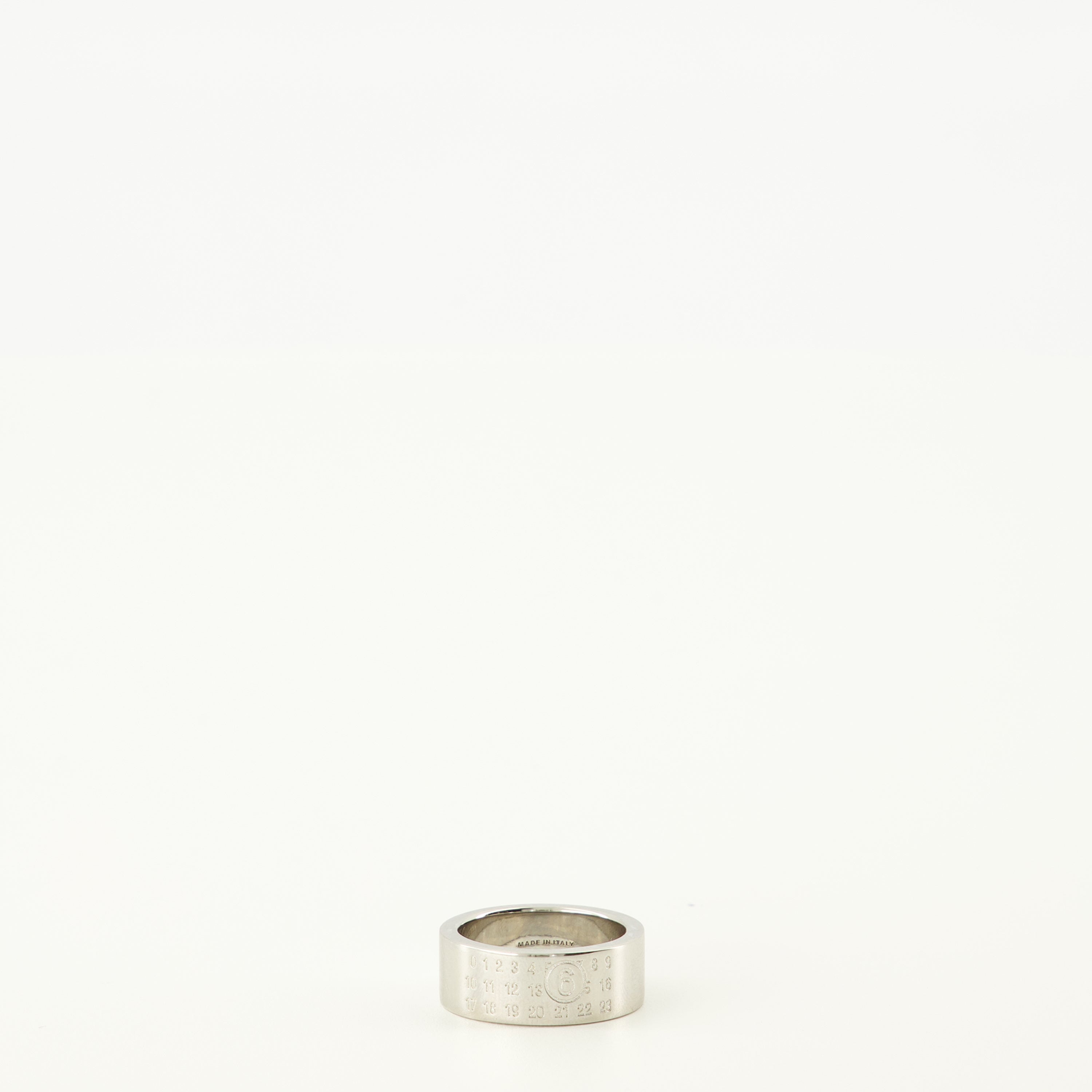 Image of Numeric Ring Silver by Mm6 for Women - Season Spring-Summer 2026 - Front View