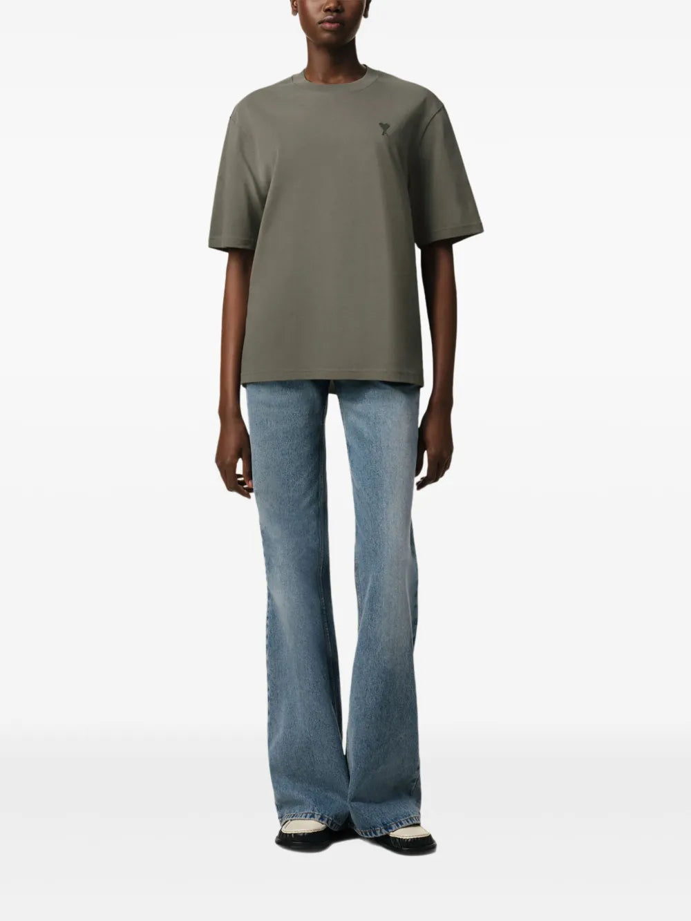 Camiseta Kaki con Logo de Corazón