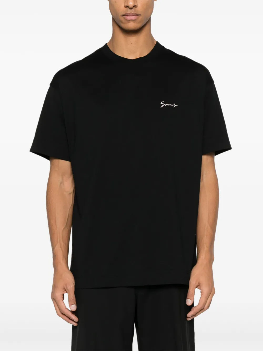 Image du t-shirt à logo noir imprimé de Givenchy pour homme - Saison printemps-été 2025 - Détail vue 1