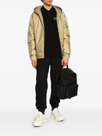 Imagem da Jaqueta com Capuz Evettes da Moncler para Homens - Temporada Primavera-Verão 2025 - Vista Traseira