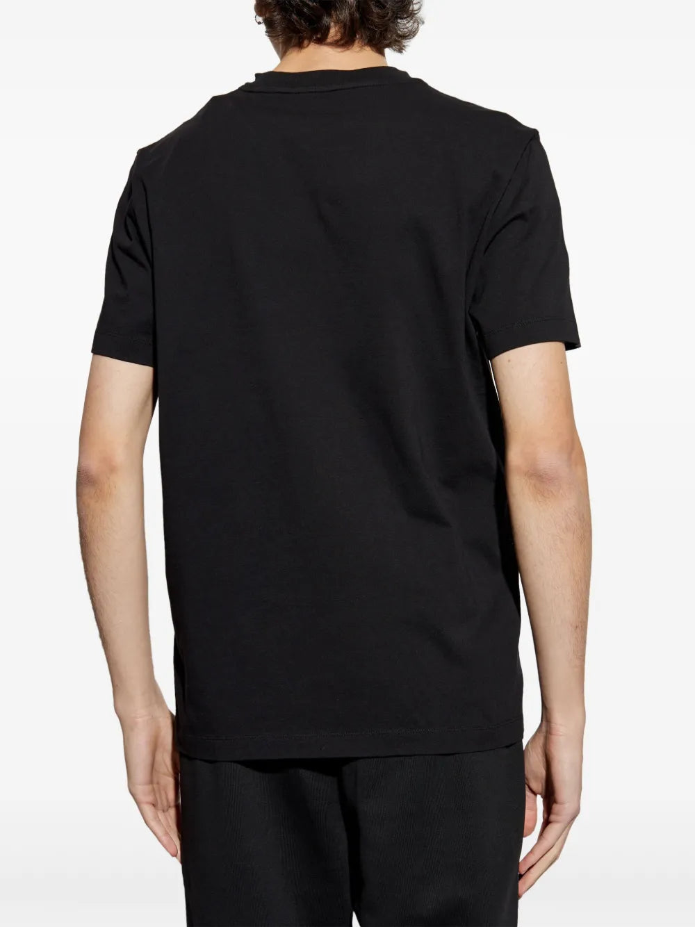 Imagem da t-shirt preta com logo da Moncler para Homens - Temporada Primavera-Verão 2025 - Vista detalhe 6