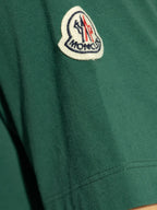 Image du T-shirt logo vert de Moncler pour hommes - Saison Printemps-Été 2025 - Détail Vue 7
