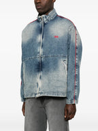 Imagen de una chaqueta de mezclilla lavada de Diesel para hombres - Temporada Primavera-Verano 2025 - Detalle 1