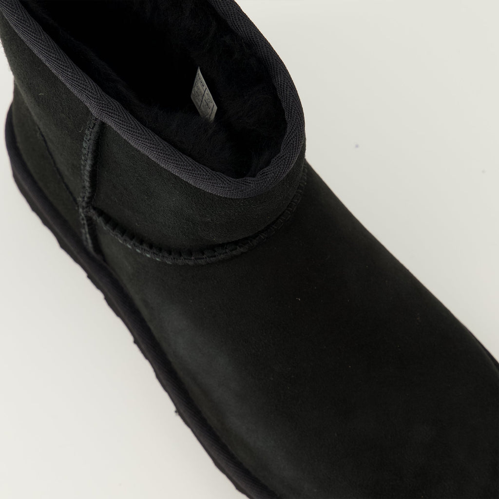 classic mini ii black suede boots we in style ugg women 15636663632252