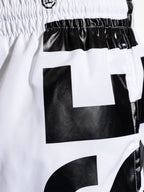 화이트 로고 수영 쇼츠