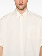Image d'une chemise en coton beige par Ami PARIS pour hommes - Saison Printemps-Été 2025 - Détail Vue 7