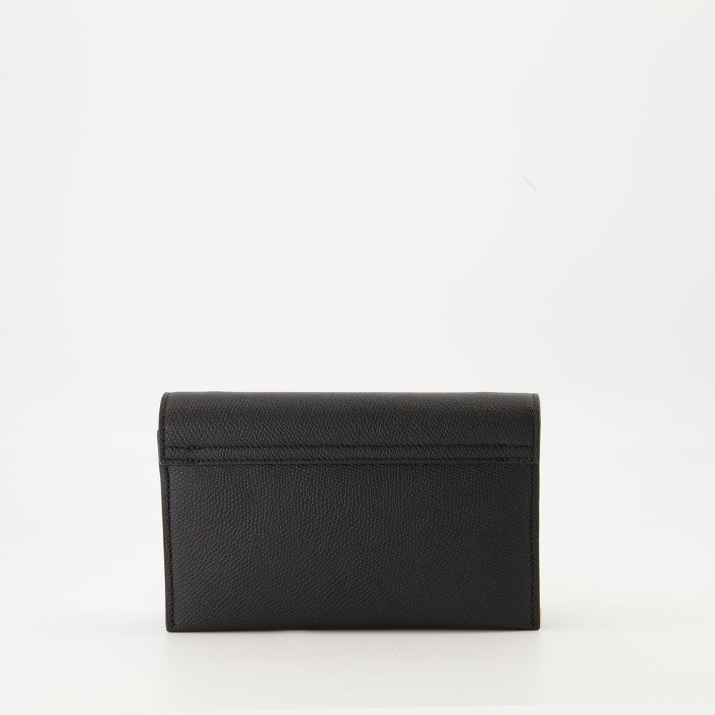 Valentino VLogo Pouch, grained calfskin pouch, designer chain pouch, luxury fashion accessories, Valentino accessories