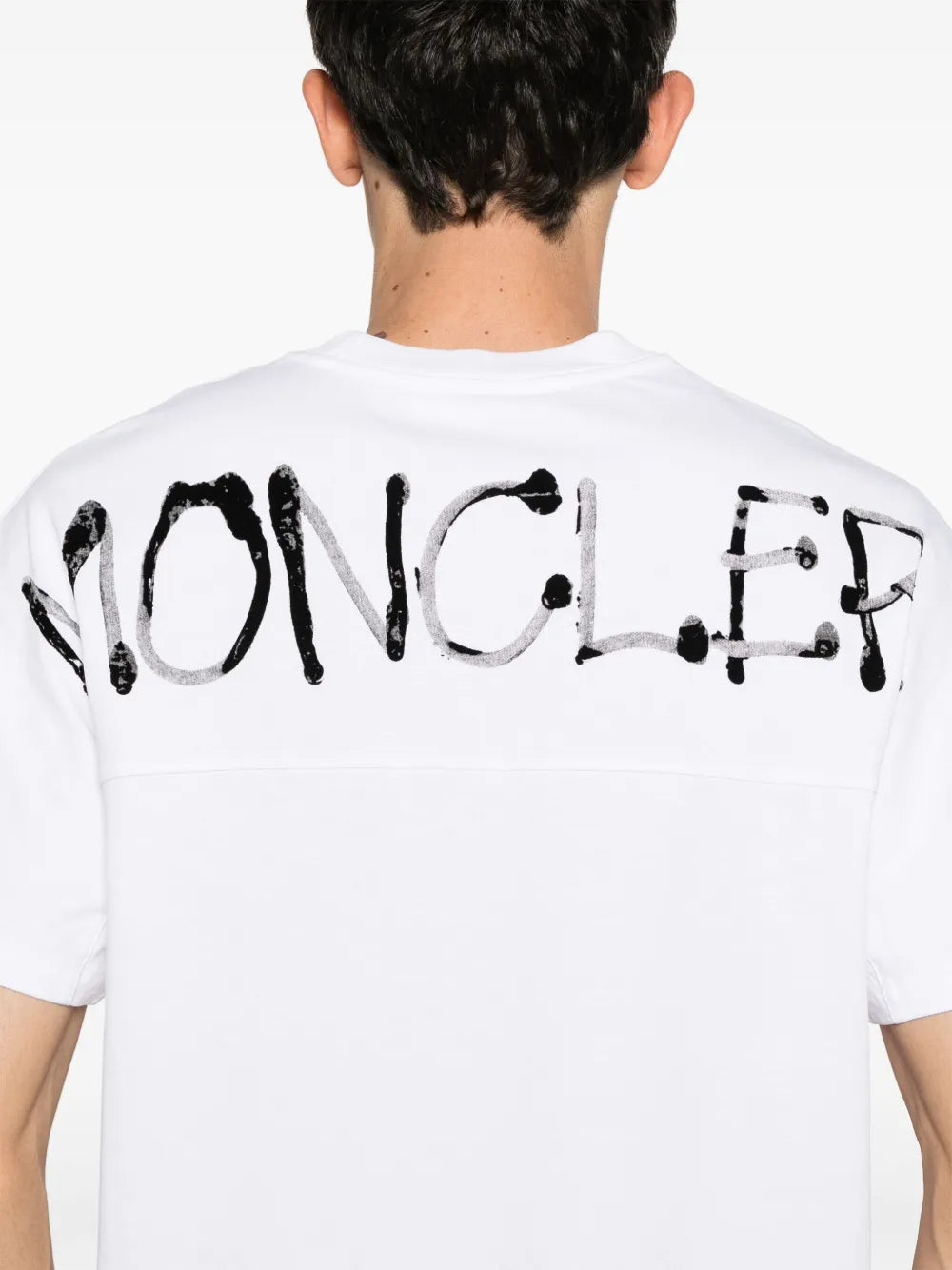 Bild des Graffiti-Logo-T-Shirts von Moncler für Herren - Saison Frühling-Sommer 2025 - Detailansicht 6