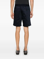Image de shorts en coton navy par Ami PARIS pour hommes - Saison Printemps-Été 2025 - Détail Vue 6