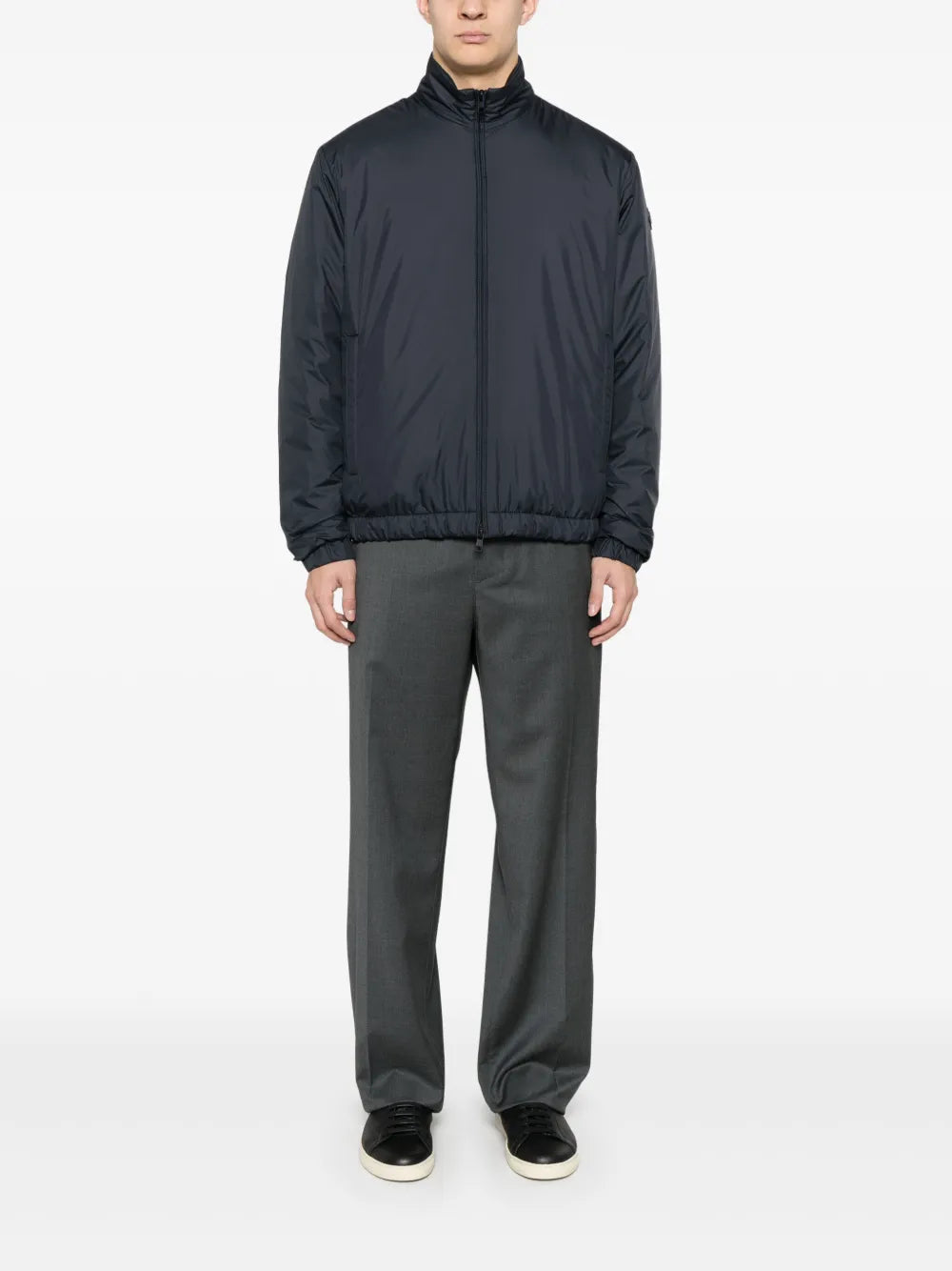 Imagem do casaco Berre da Moncler para homens - Temporada Primavera-Verão 2025 - Vista Traseira