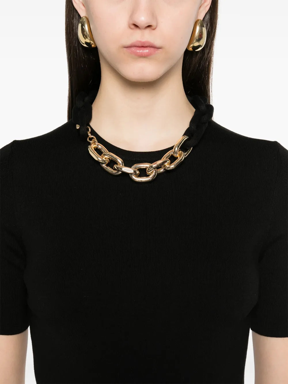 wool sweater, black sweater, chain detail, Spring-Summer collection, women’s fashion
