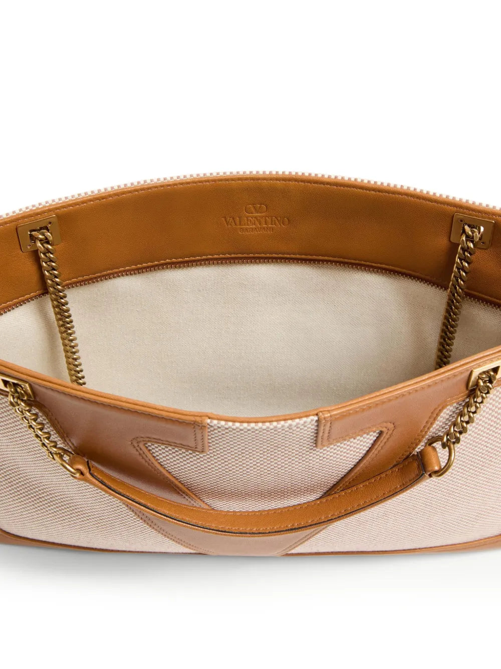 バレンティノ・ガラバーニの女性用ビバ・スーパースター・ミディアムトートバッグの画像 - シーズン春夏2025 - モデルビュー4