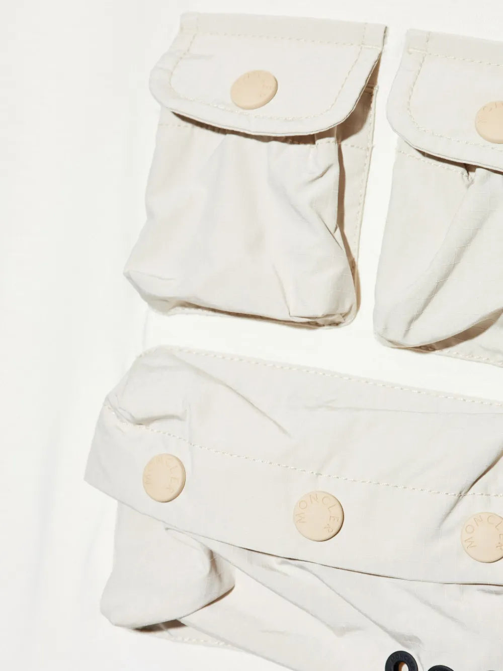 Image of Beige Pocket T-Shirt by Moncler Grenoble for Men - Season Spring-Summer 2025 - Detail View 7