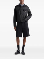 Image d'une veste en nylon noir de Prada pour hommes - Saison Printemps-Été 2025 - Vue arrière