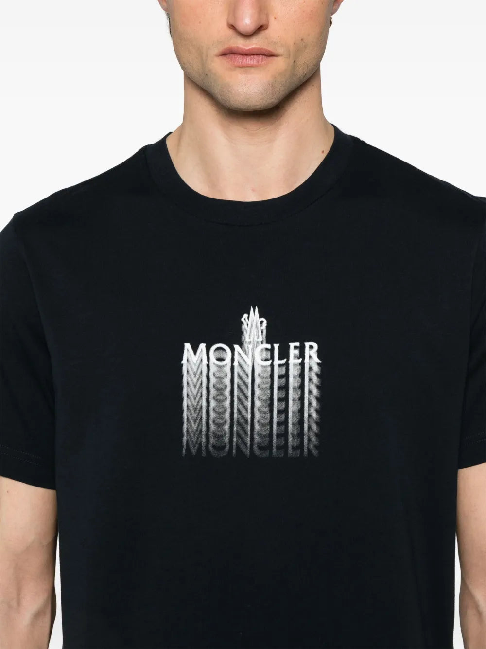 Image of Logo washed navy t-shirt by Moncler for Men - Season Spring-Summer 2025 - Detail View 6