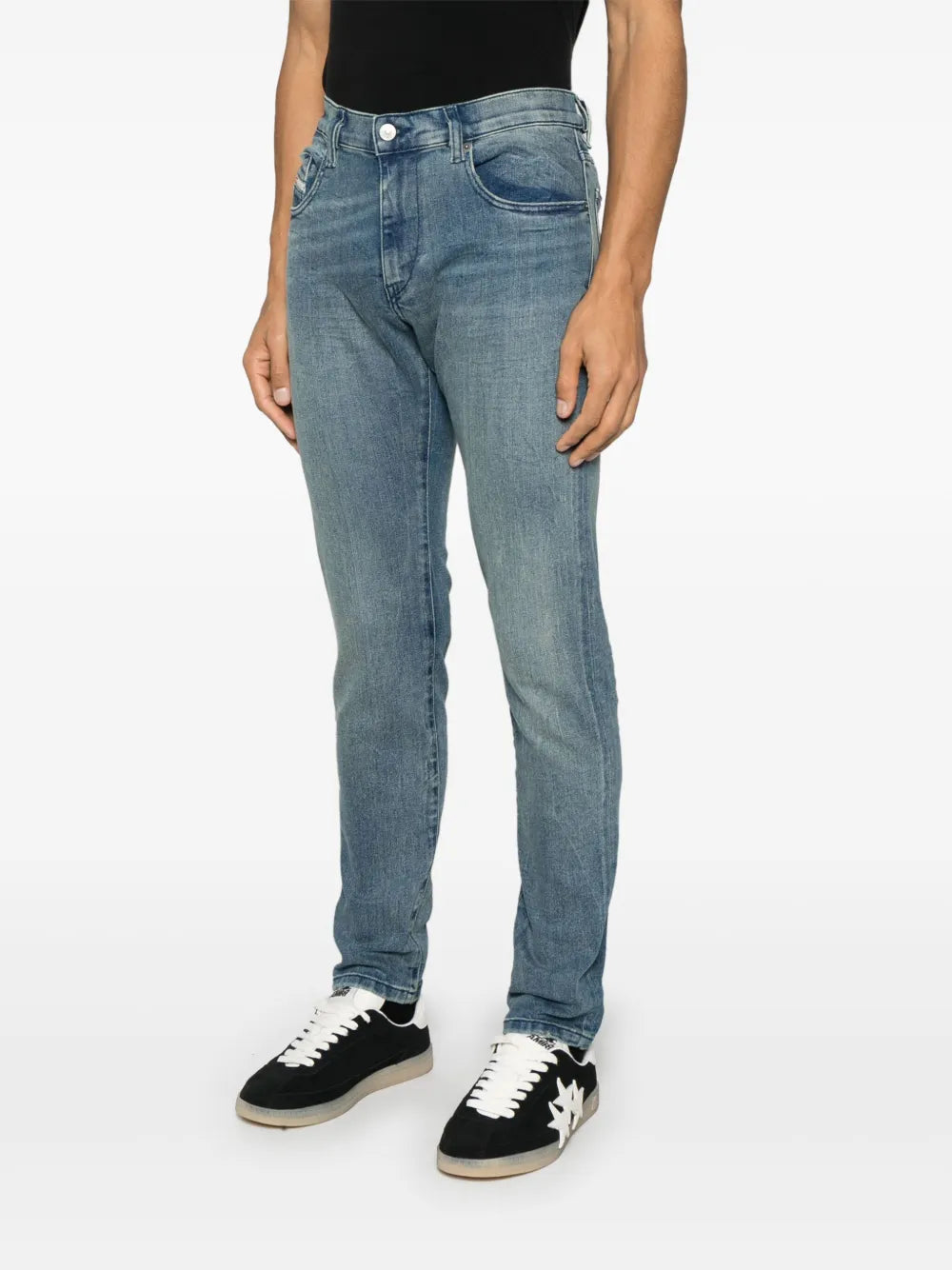 Image de D-Struck Jeans 2019 par Diesel pour hommes - Saison Printemps-Été 2025 - Détail 1