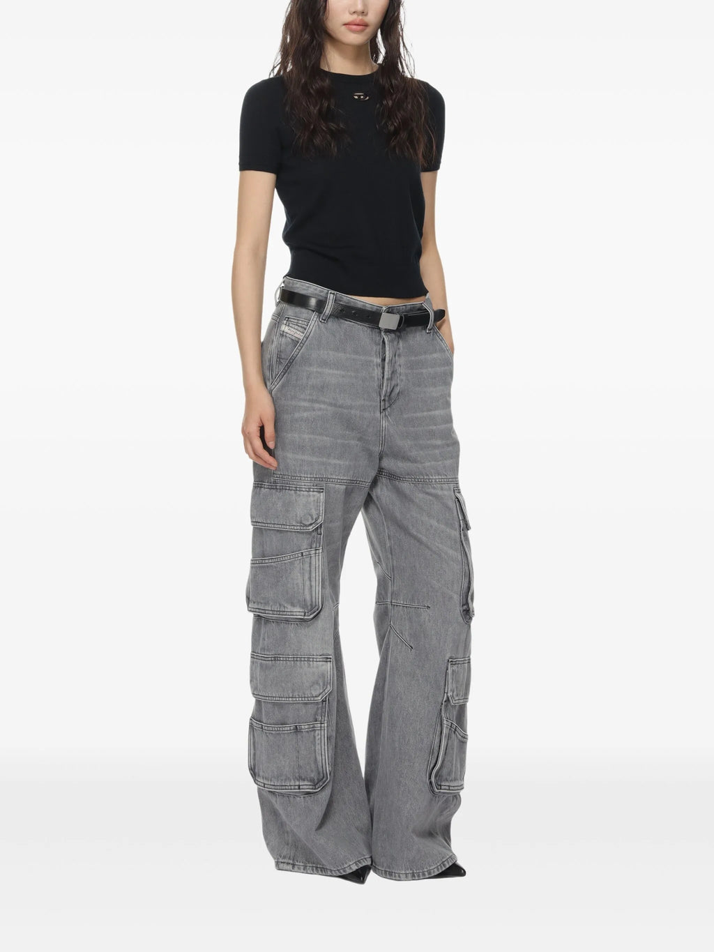 Bilde av Diesel M-Aline svart strikket genser for kvinner - Sesong Vår-Sommer 2026 - Modellvisning 2