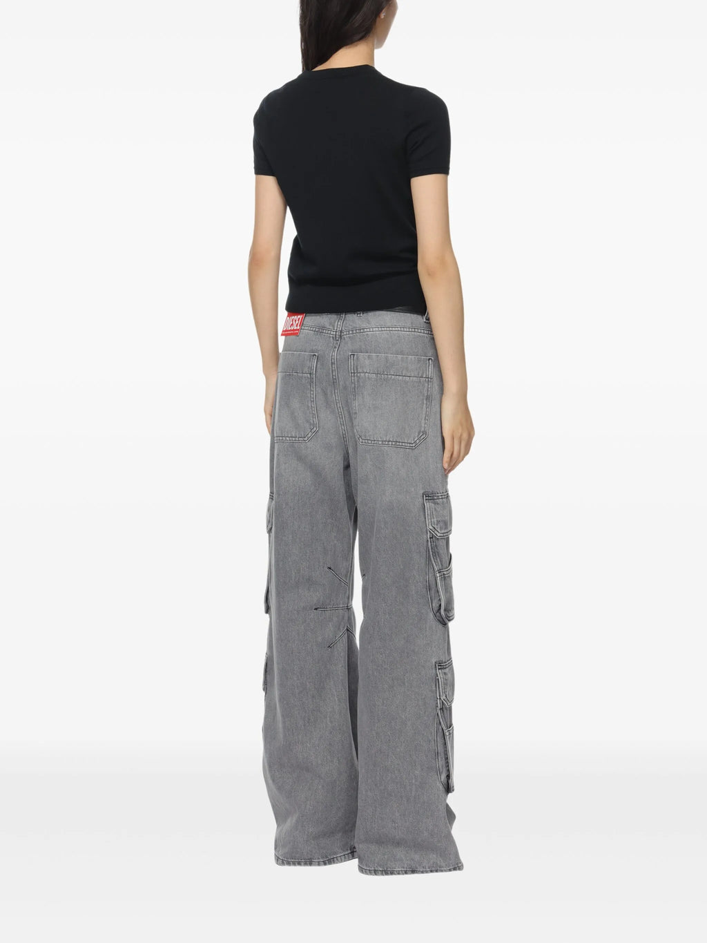 Bilde av Diesel M-Aline svart strikket genser for kvinner - Sesong Vår-Sommer 2026 - Modellvisning 3