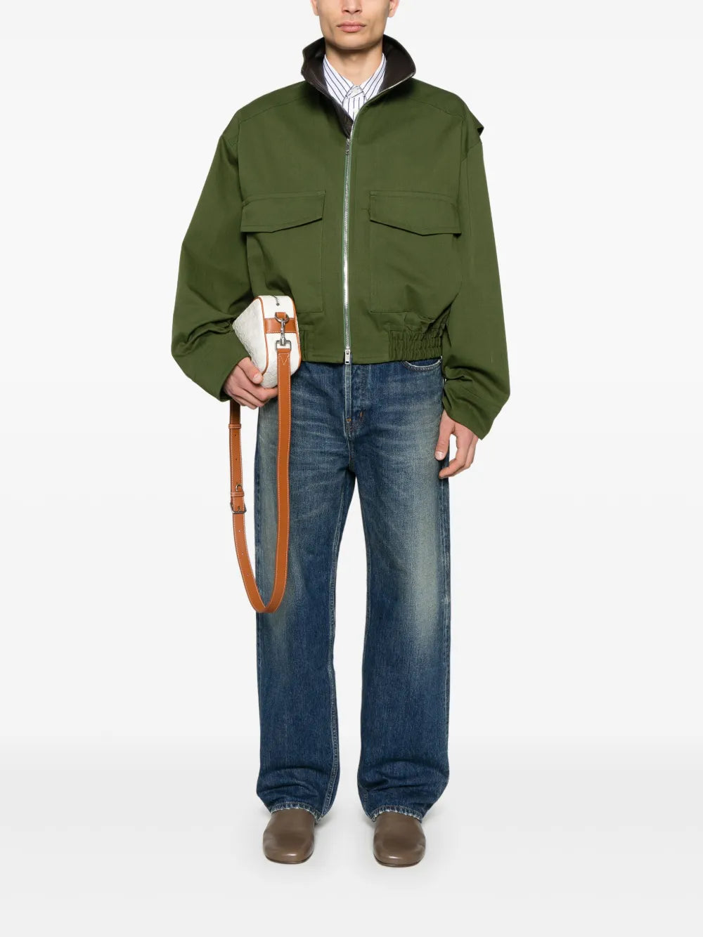 Imagem de jeans de cintura alta da Saint Laurent para Homens - Temporada Primavera-Verão 2025 - Vista Traseira