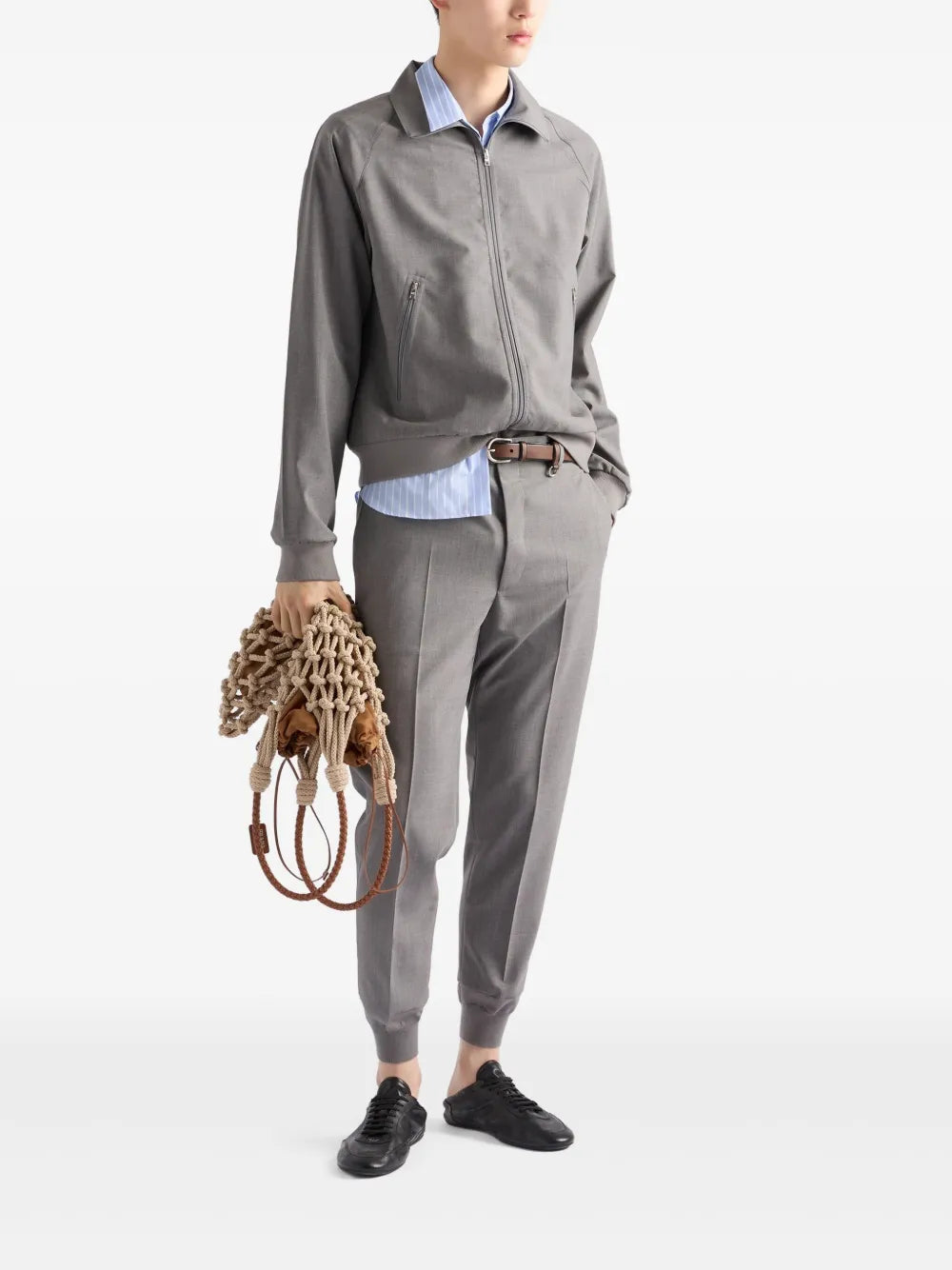 Imagem de calças de jogging em lã Prada da Prada para homens - Temporada Outono-Inverno 2025 - Vista traseira