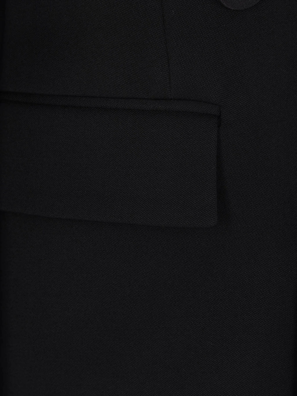 サンローランの女性用クラシックオーバーサイズブラックブレザーの画像 - シーズン春夏2025 - モデルビュー3