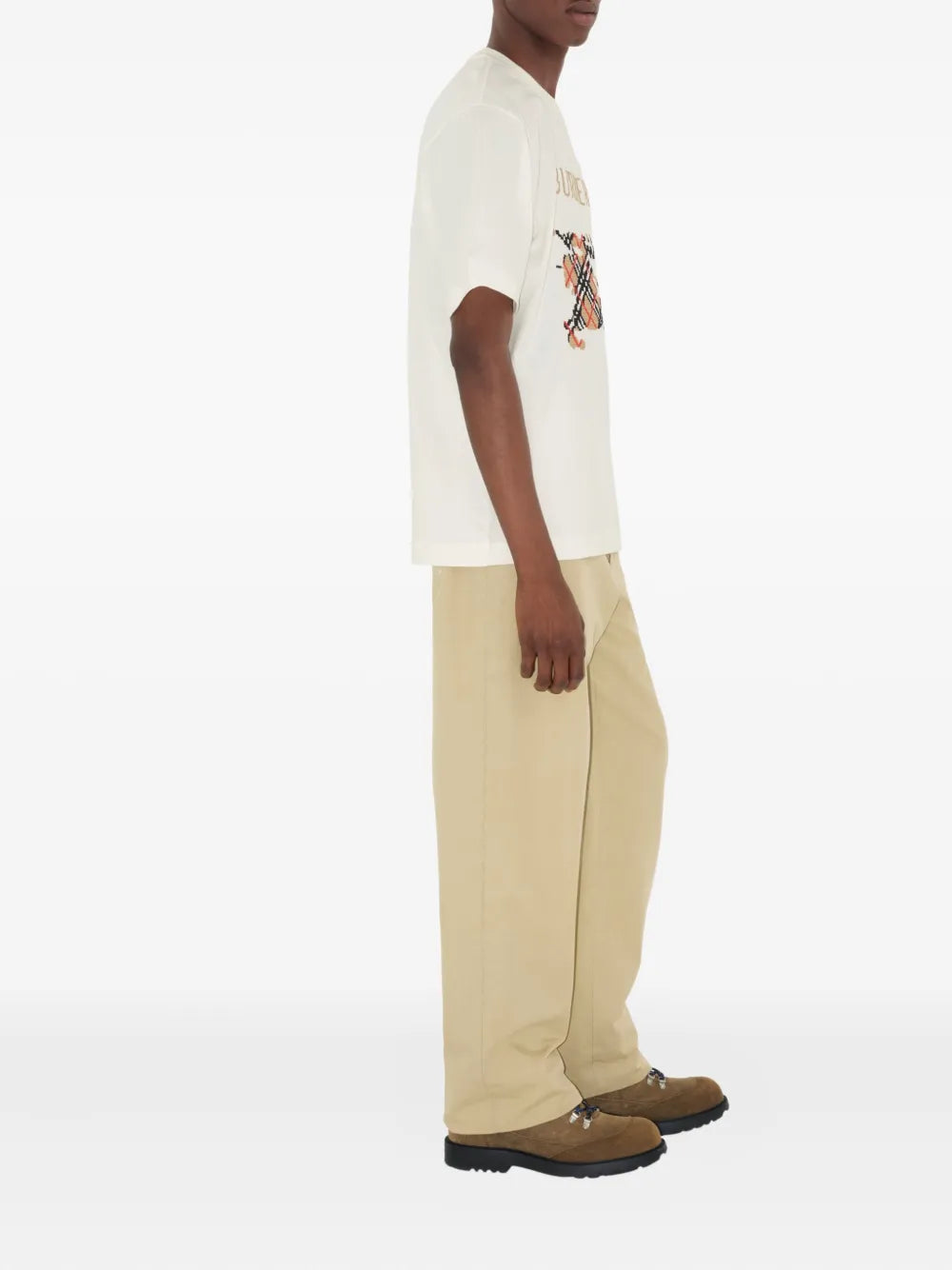 Camiseta Blanca Bordada