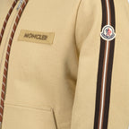 Bild eines braunen Kapuzensweatshirts von Moncler für Männer - Saison Frühling-Sommer 2026 - Detailansicht 1
