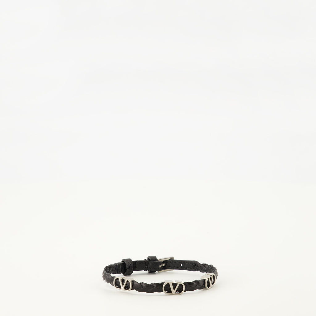 Imagen de la pulsera de cuero negro Vlogo de Valentino Garavani para hombres - Temporada Primavera-Verano 2026 - Vista frontal