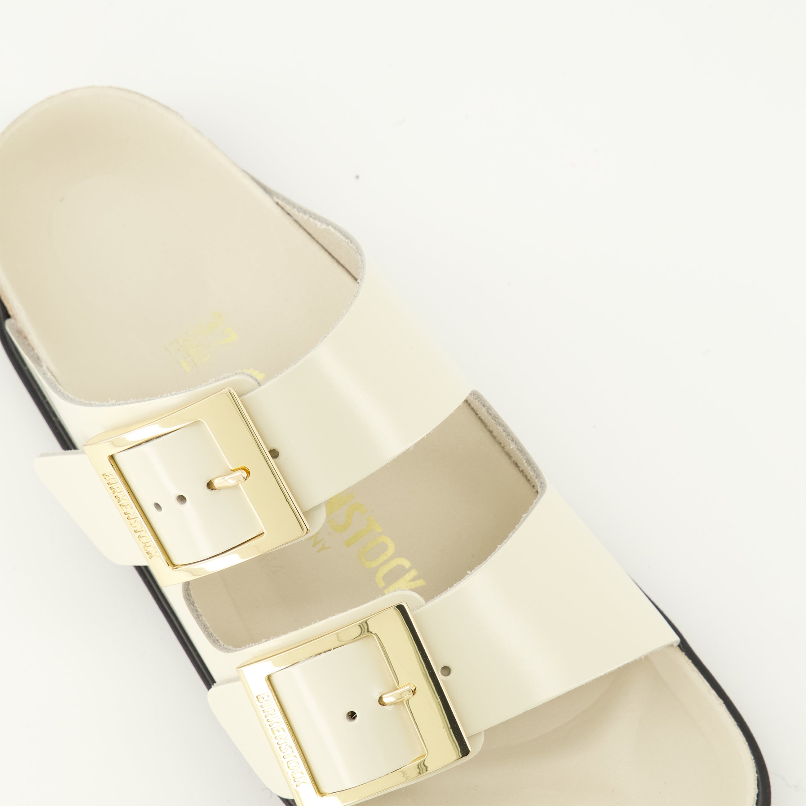Image of Arizona Sandals by Birkenstock for Women - Season Spring-Summer 2026 - Top Detail View