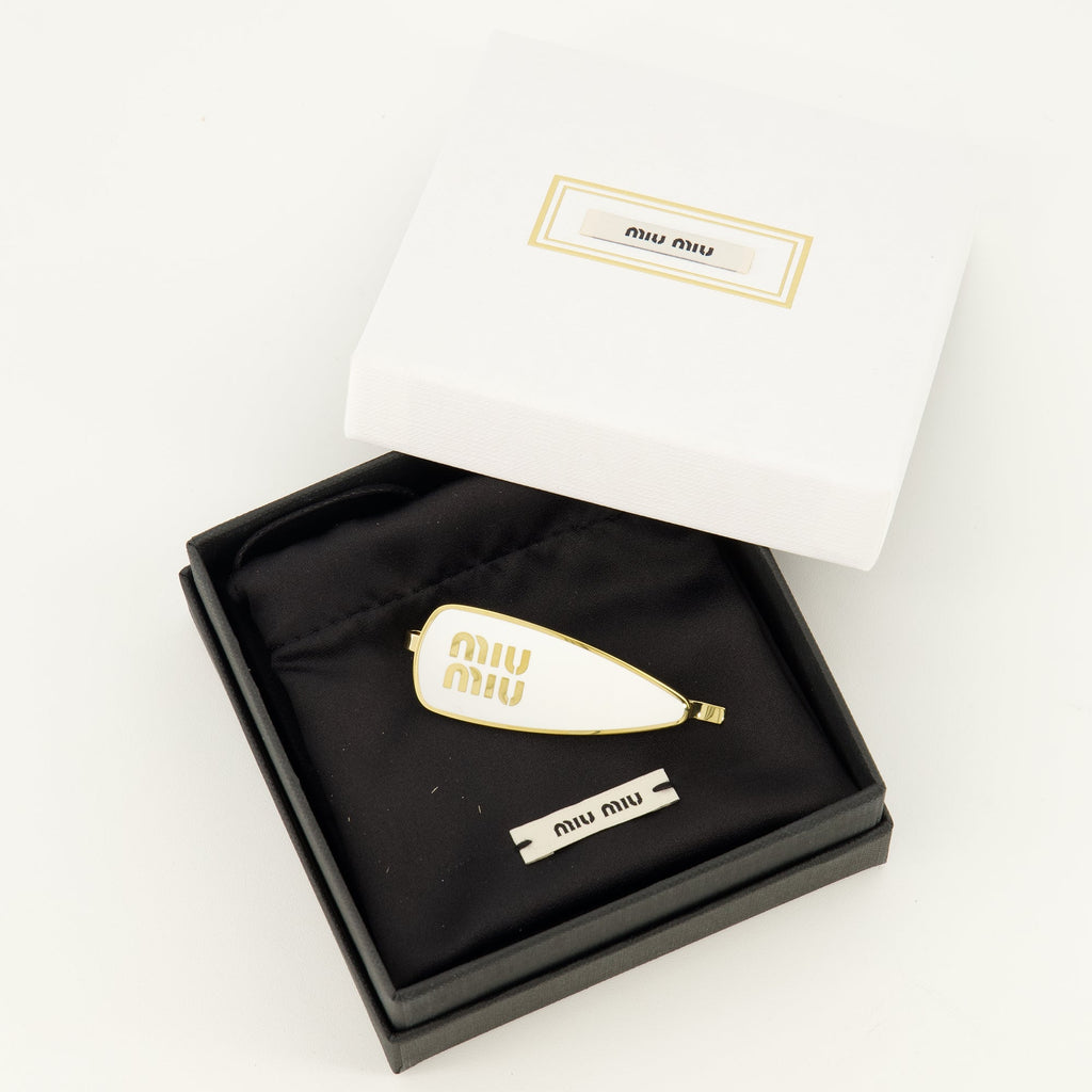 White Enamel Metal Hairpin