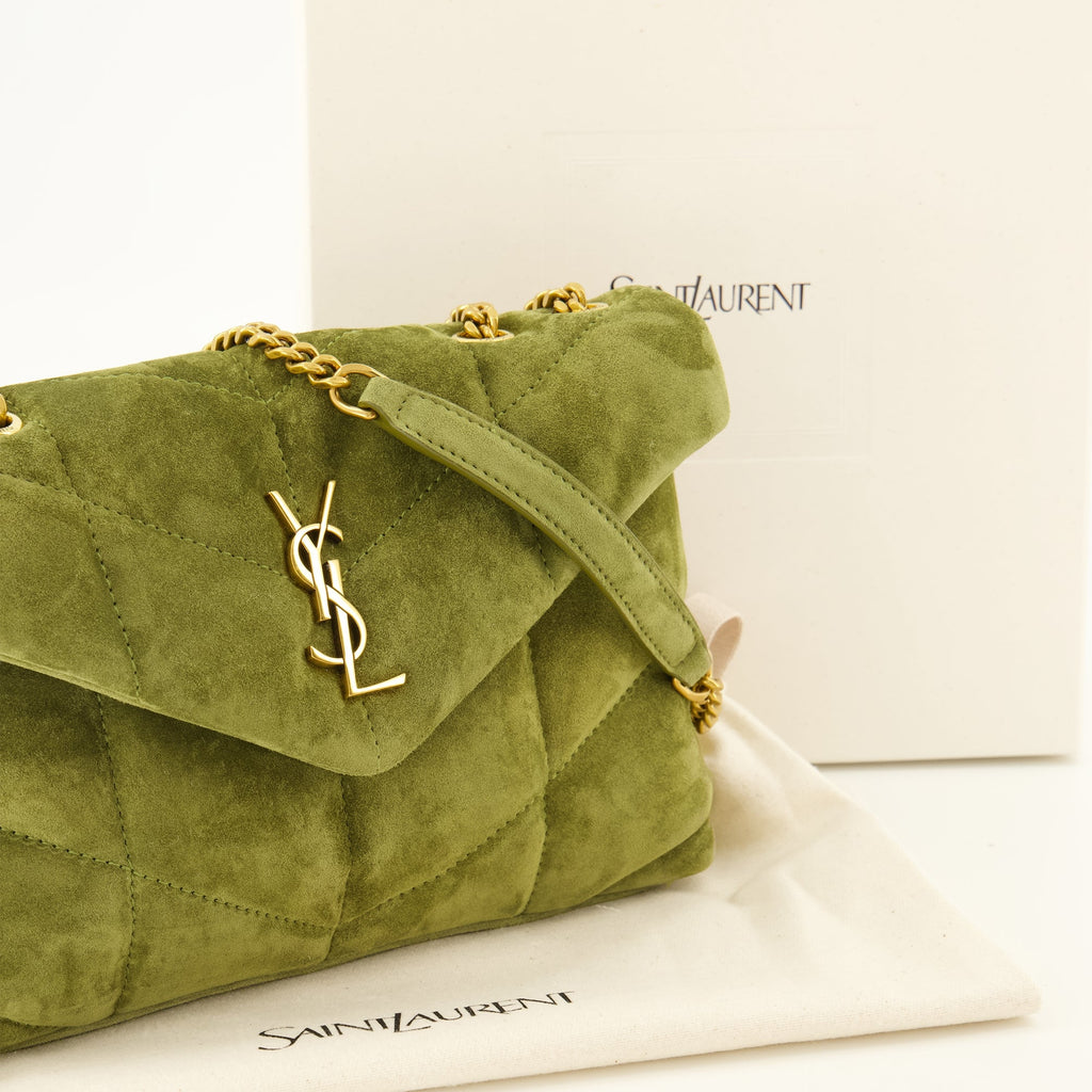 Toy Puffer Tasche aus grünem Veloursleder