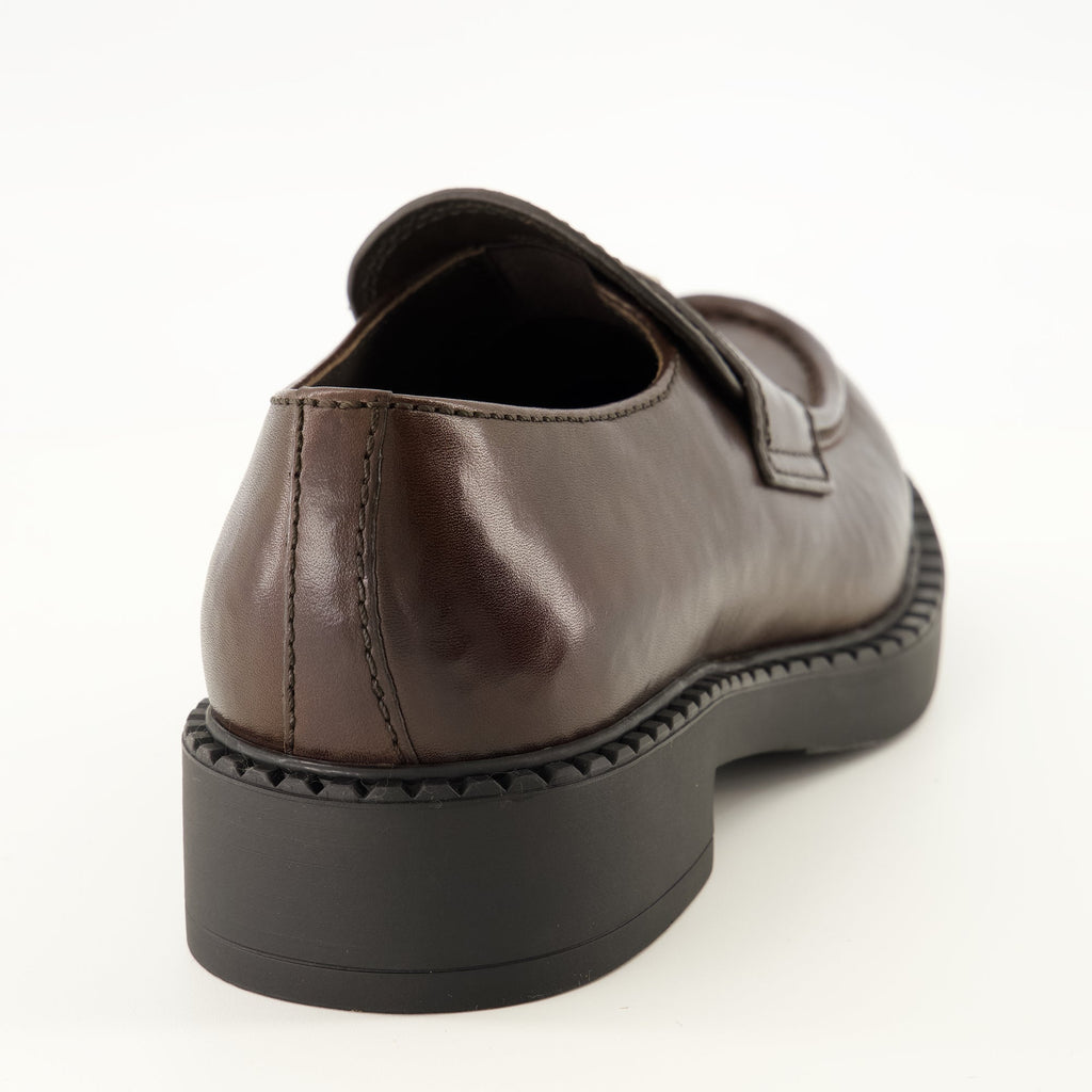 Mocassins en cuir marron