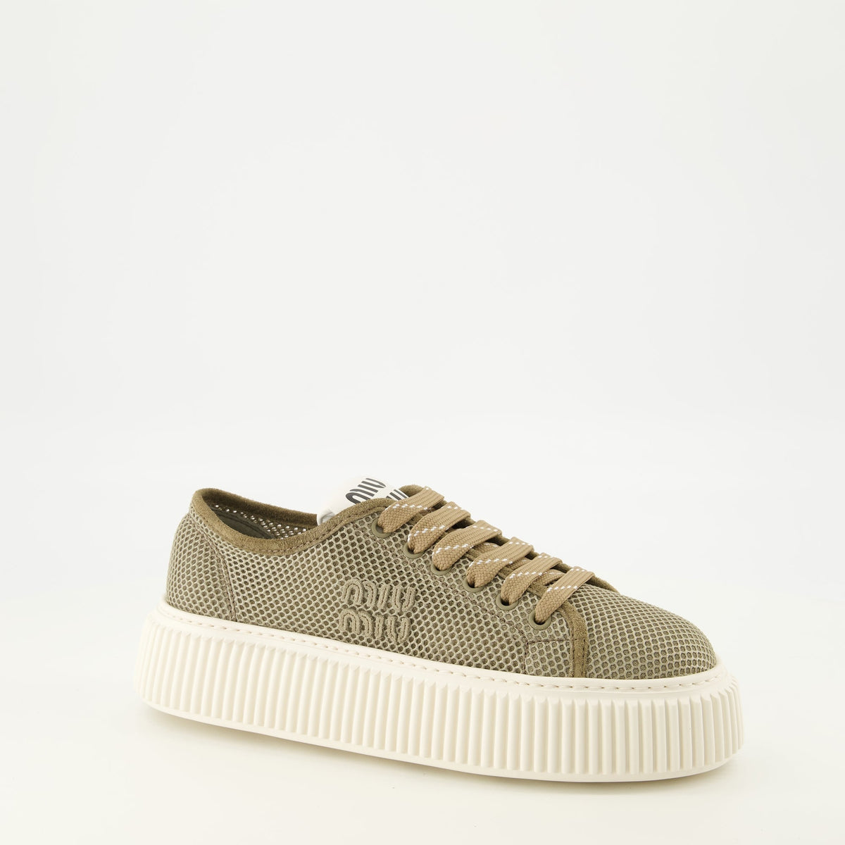 Braune Plattform-Mesh-Sneaker