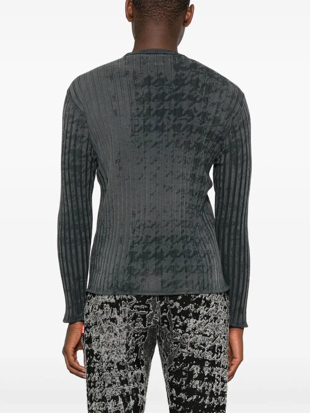 Image of Long Sleeve T-Shirt T-A-L-L-Y by Diesel for Men - Season Autumn-Winter 2025 - Model View 3