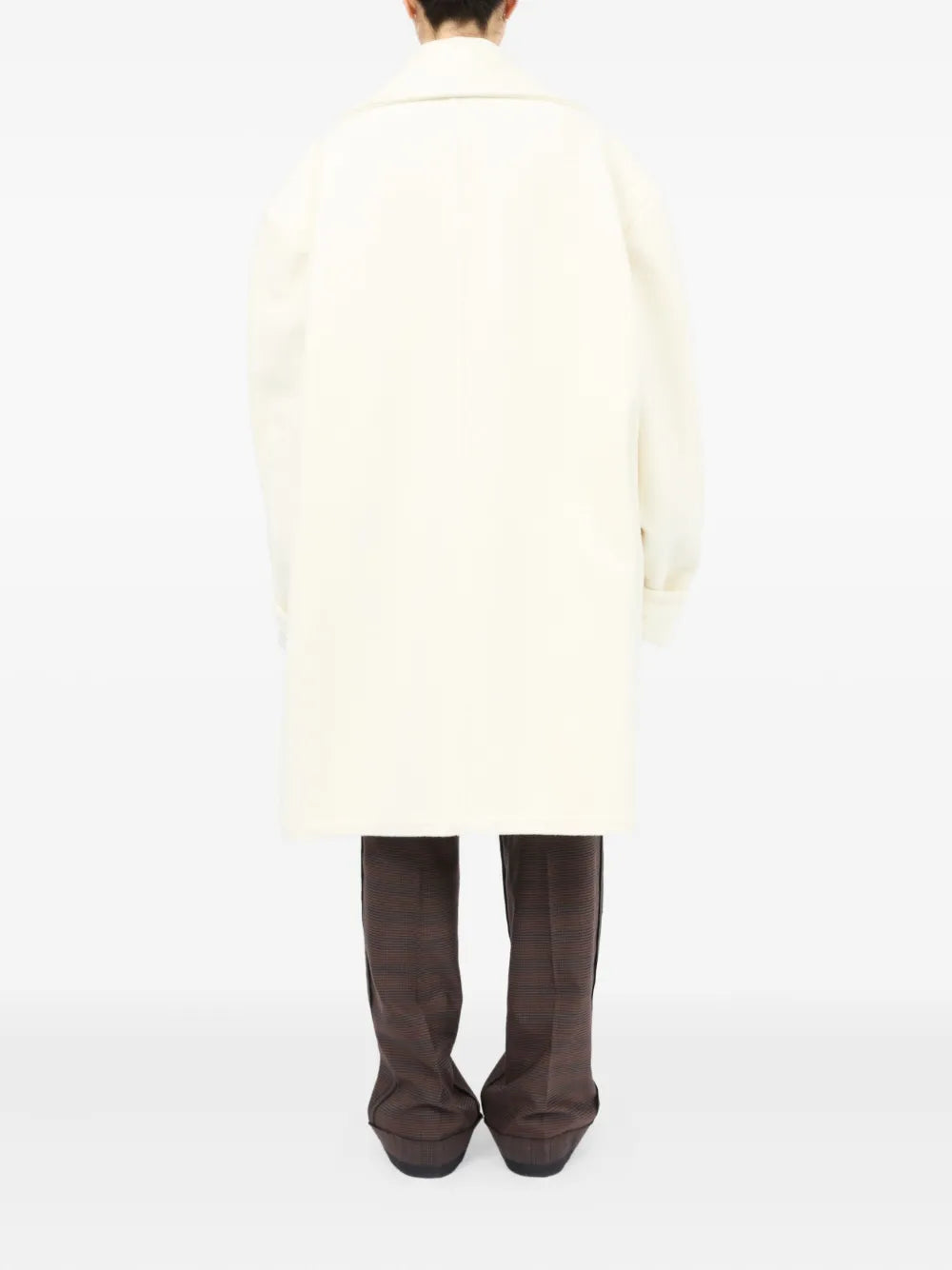 Image of White Wool Coat by Mm6 for Women - Season Autumn-Winter 2025 - Model view 3