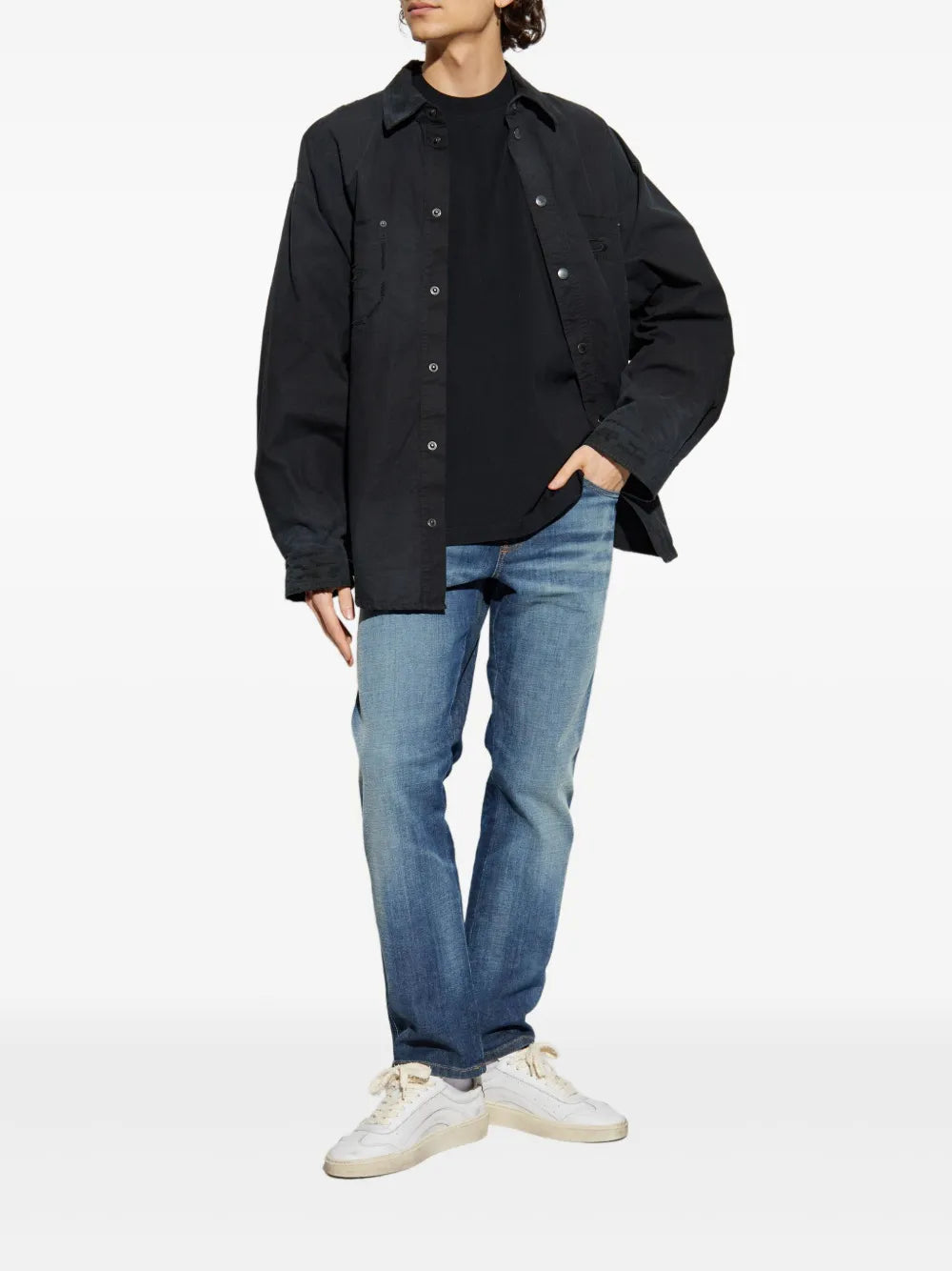 Imagen de Jean D-Vyl 1993 de Diesel para Hombres - Temporada Otoño-Invierno 2025 - Vista del modelo 1