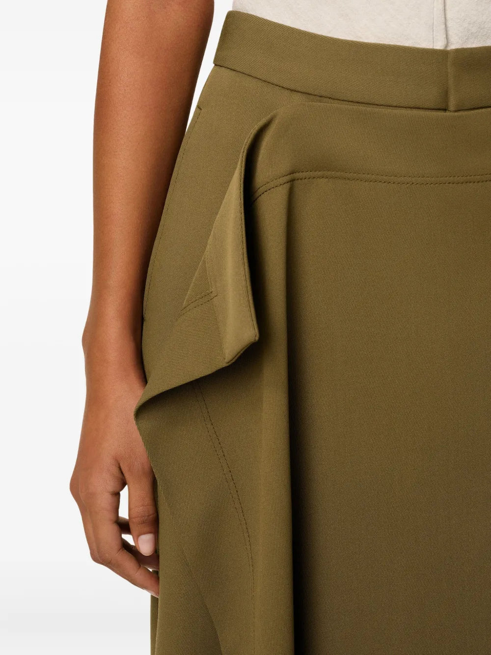 Image of Kaki Wide-leg Pants by Ami PARIS for Women - Season Autumn-Winter 2025 - Model view 5
