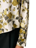 Bild eines floral bedruckten grünen Hemdes von Ami PARIS für Unisex - Saison Herbst-Winter 2025 - Detailansicht 10