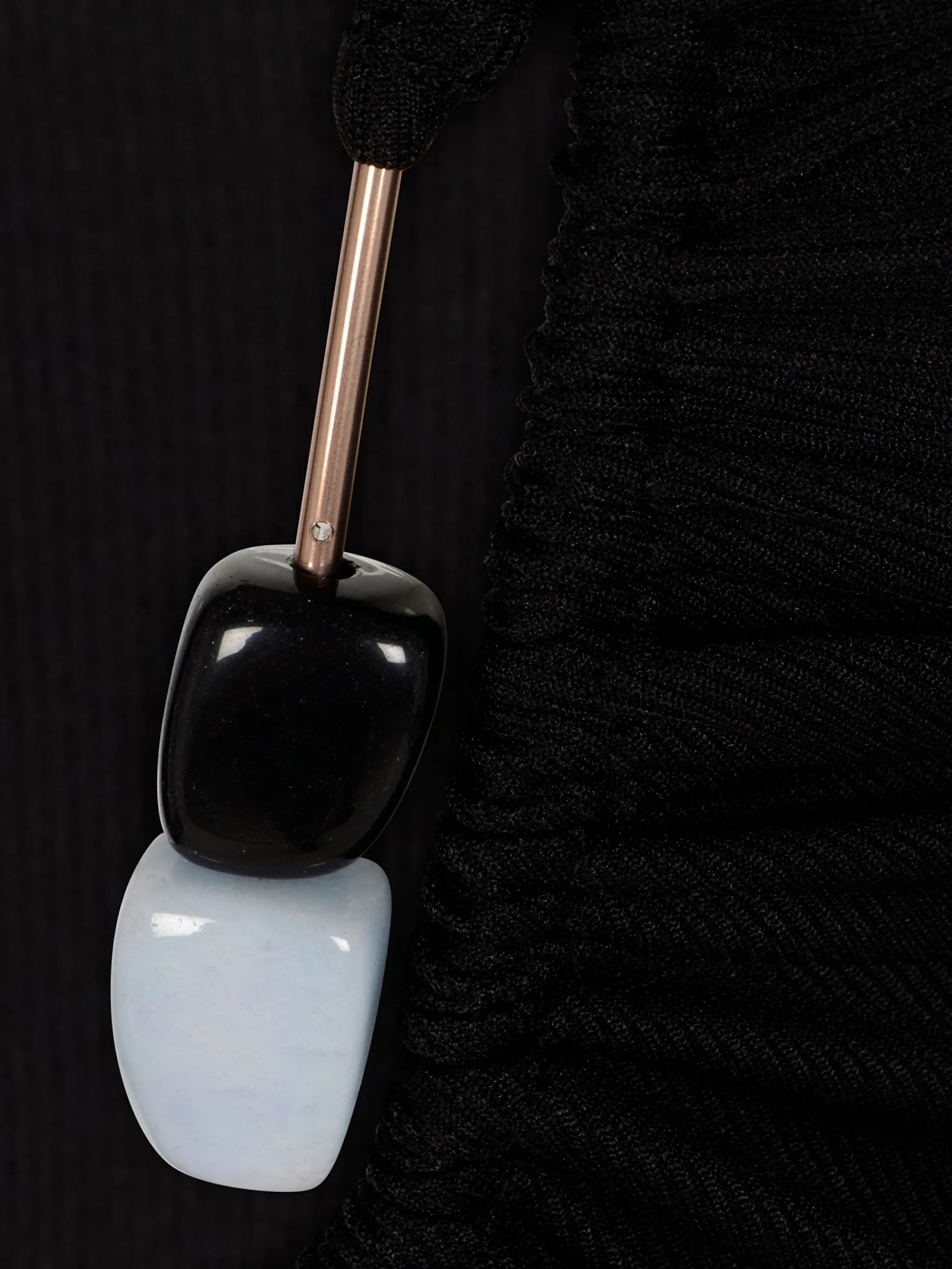 Bild des Bustierkleides von Christopher Esber für Frauen - Saison Herbst-Winter 2025 - Modellansicht 2