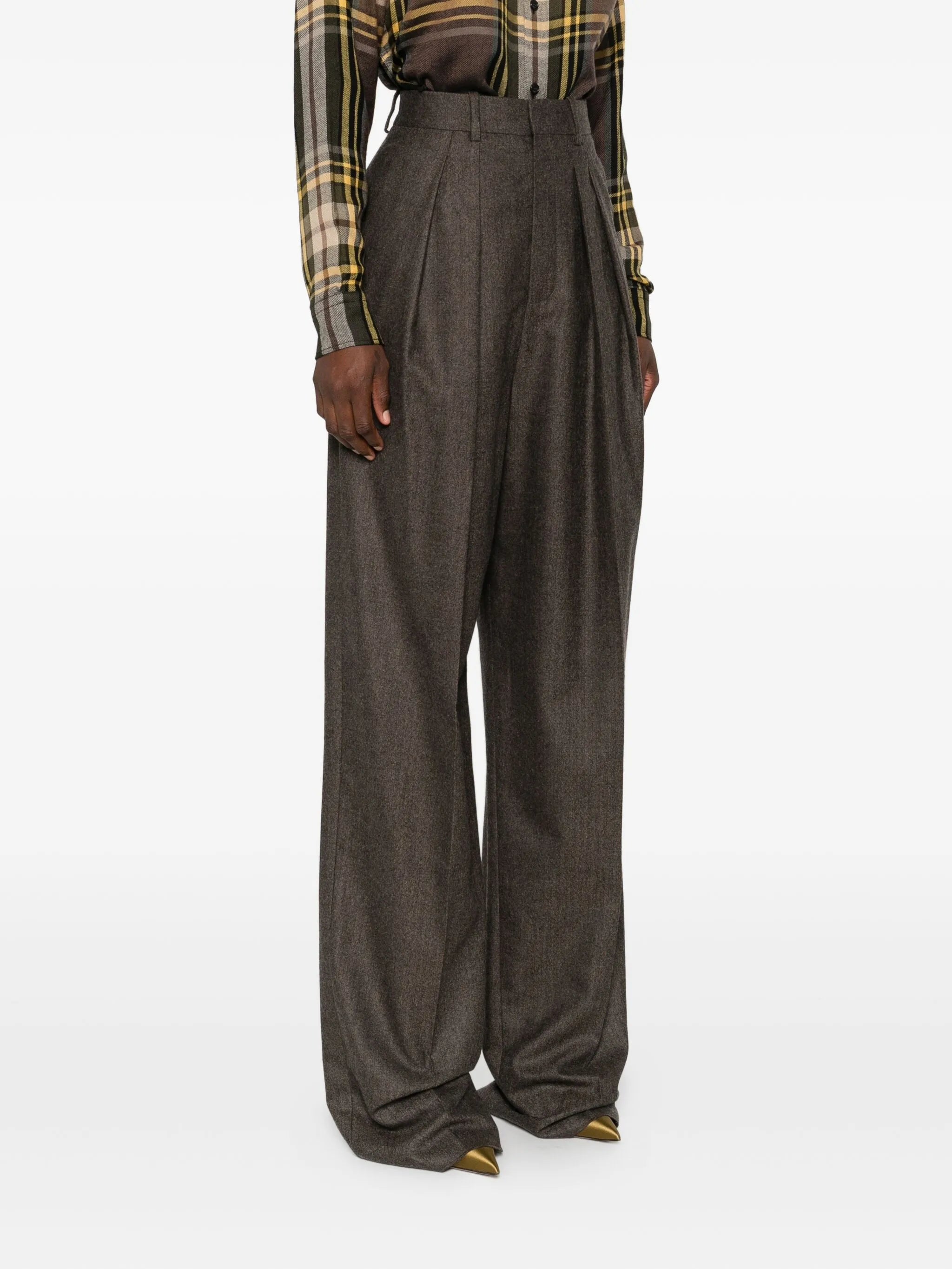 Image of Brown Chevron Trousers by Saint Laurent for Women - Season Autumn-Winter 2025 - Model view 2