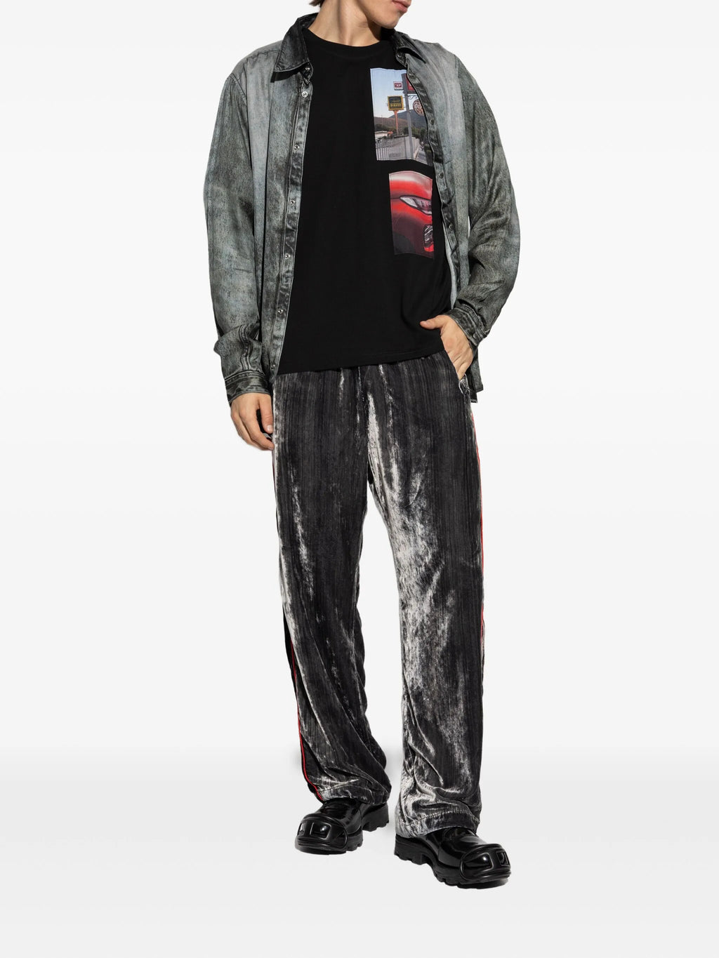 Image of T-Box-T3 Black T-Shirt by Diesel for Men - Season Autumn-Winter 2025 - Model view 1