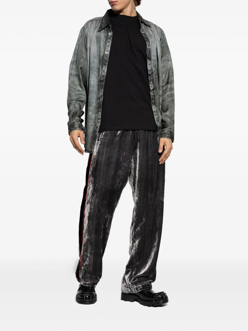 Imagen de la camiseta T-Box-T24 de Diesel para hombres - Temporada otoño-invierno 2025 - Vista del modelo 1