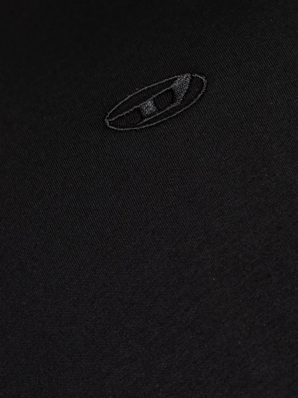 Imagen de la camiseta T-Box-T24 de Diesel para hombres - Temporada otoño-invierno 2025 - Vista del modelo 4